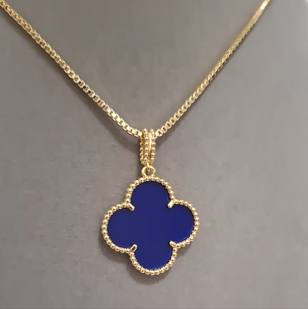 Agate Blue enamel four leafs big flower necklace